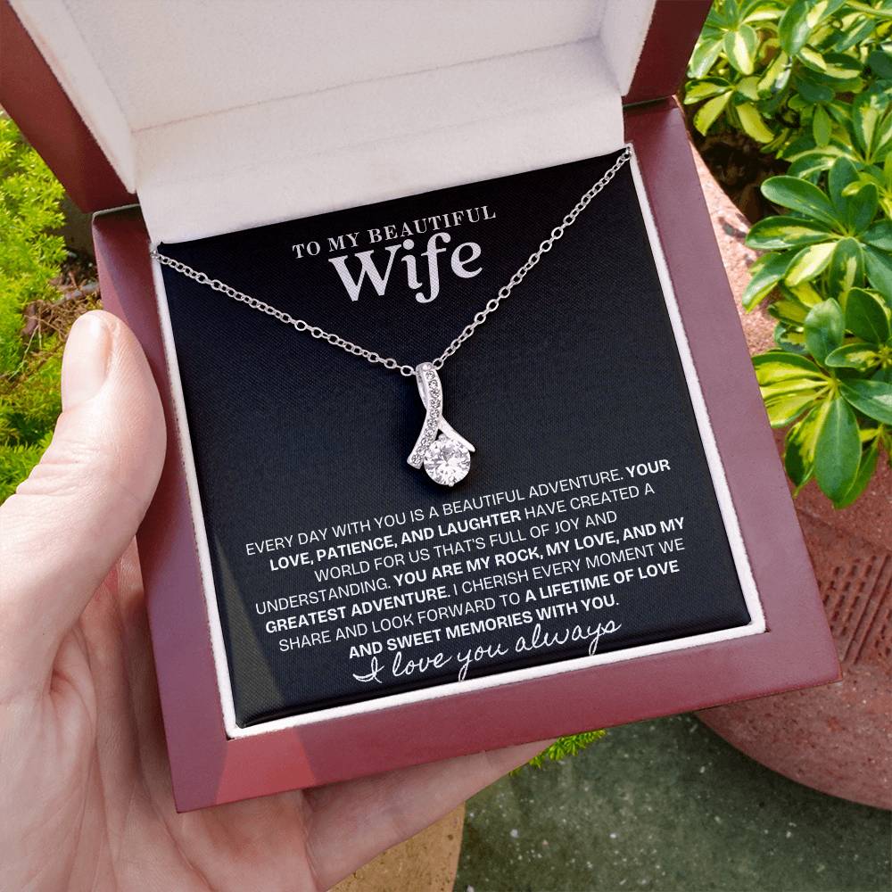 Enchanted Sparkle: The Alluring Beauty Necklace BLK