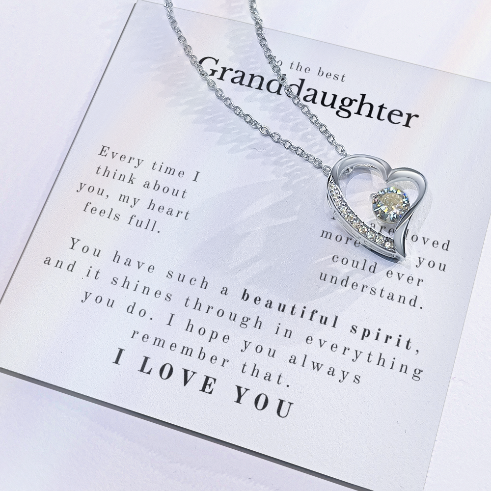 A Spirit That Fills the Heart (A Beautiful and Thoughtful Gift for Granddaughter)